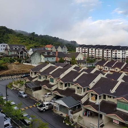 Azizi&Yati Muslim Homestay Cameron Highlands Exterior foto