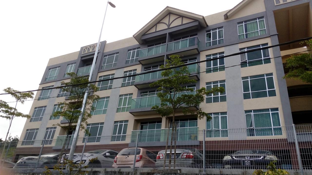Azizi&Yati Muslim Homestay Cameron Highlands Exterior foto